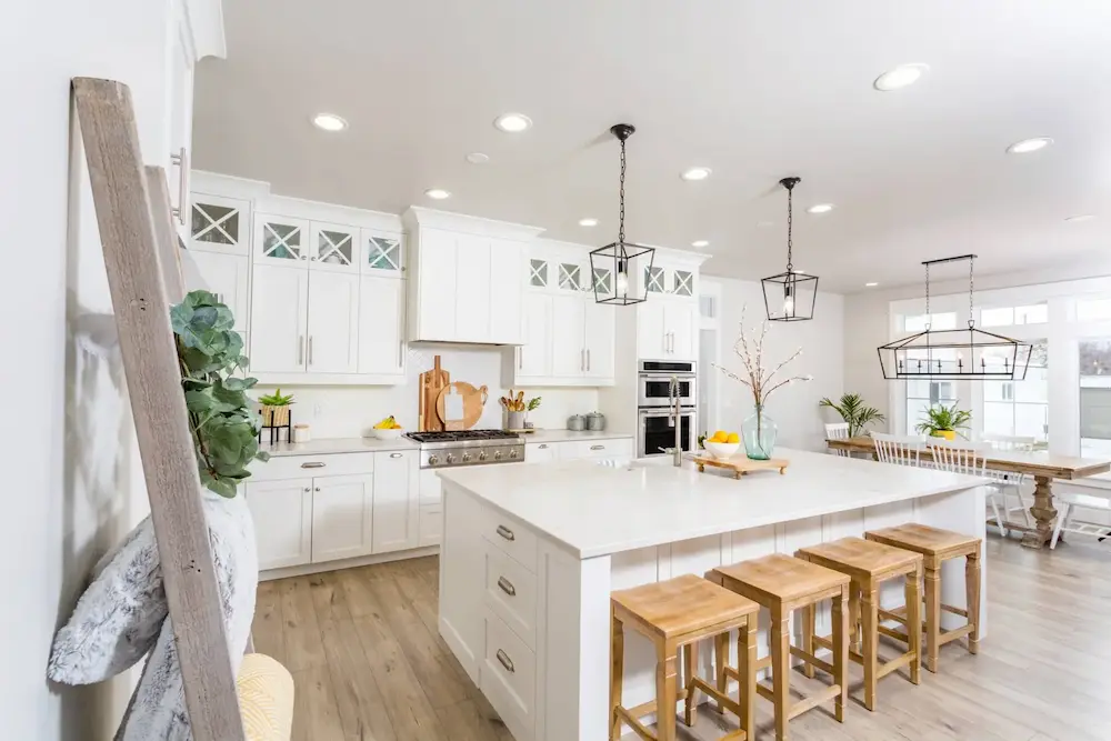 luxury kitchen remodel in lake mary florida with quartz countertops and custom cabinets